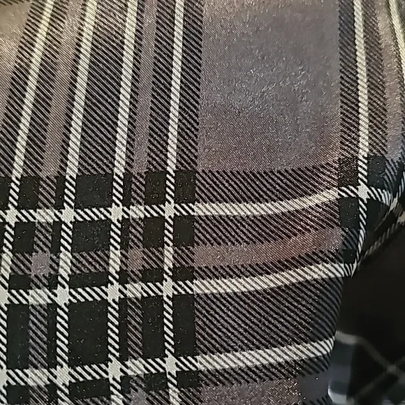 Silky blouse - Picture 6 of 8